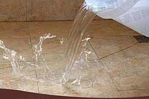 长泰漏水维修 免砸砖防水材料该如何施工